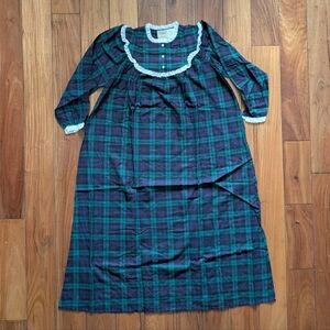 L.L. Bean Vintage Flannel Nightgown (M)